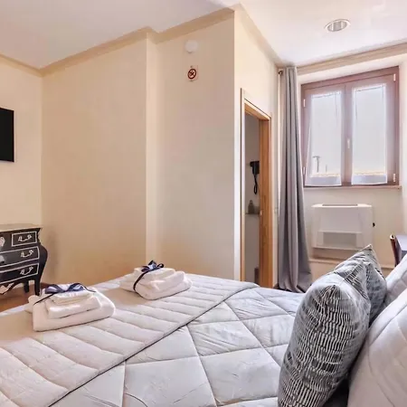Piazza Bra - Refined 130 Sqm With 2 Апартаменты *