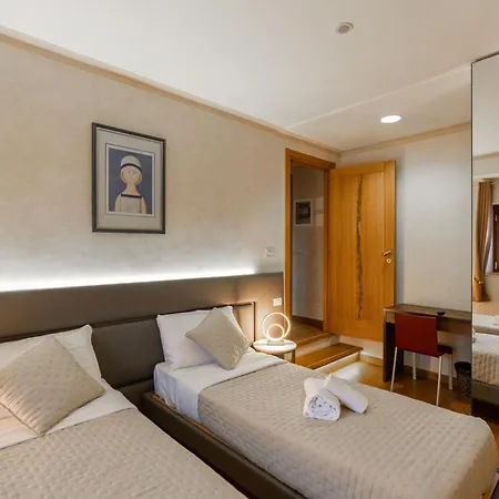 Piazza Bra - Refined 130 Sqm With 2 *