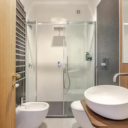 Piazza Bra - Refined 130 Sqm With 2 *