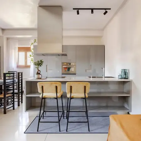 Piazza Bra - Refined 130 Sqm With 2 Verona