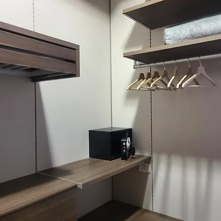 Apartman Piazza Bra - Refined 130 Sqm With 2