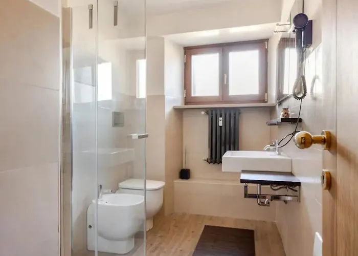 Piazza Brà - Refined 130 Sqm With 2 Appartement *