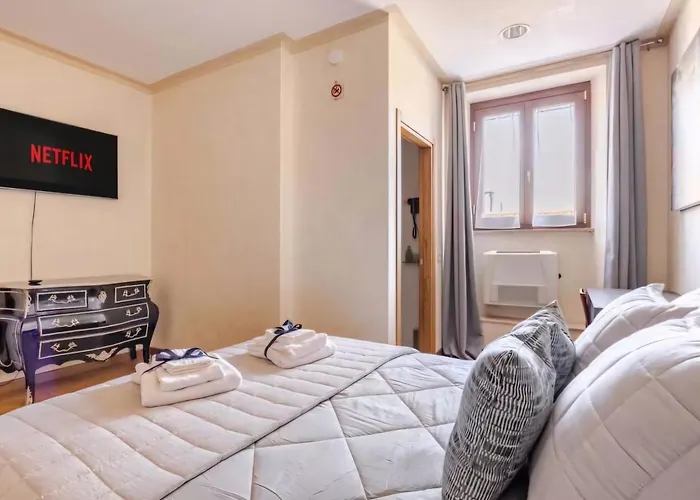 Piazza Brà - Refined 130 Sqm With 2 Appartement *