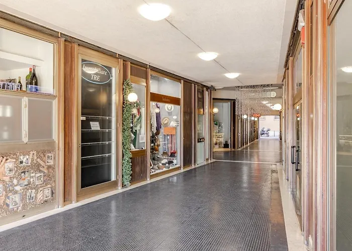 Piazza Brà - Refined 130 Sqm With 2 Vérone