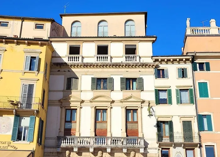 Piazza Brà - Refined 130 Sqm With 2 Vérone